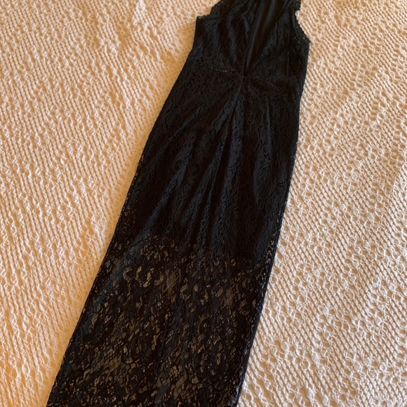Black Halter-Midi Cocktail Dress — M - Picture 7 of 7